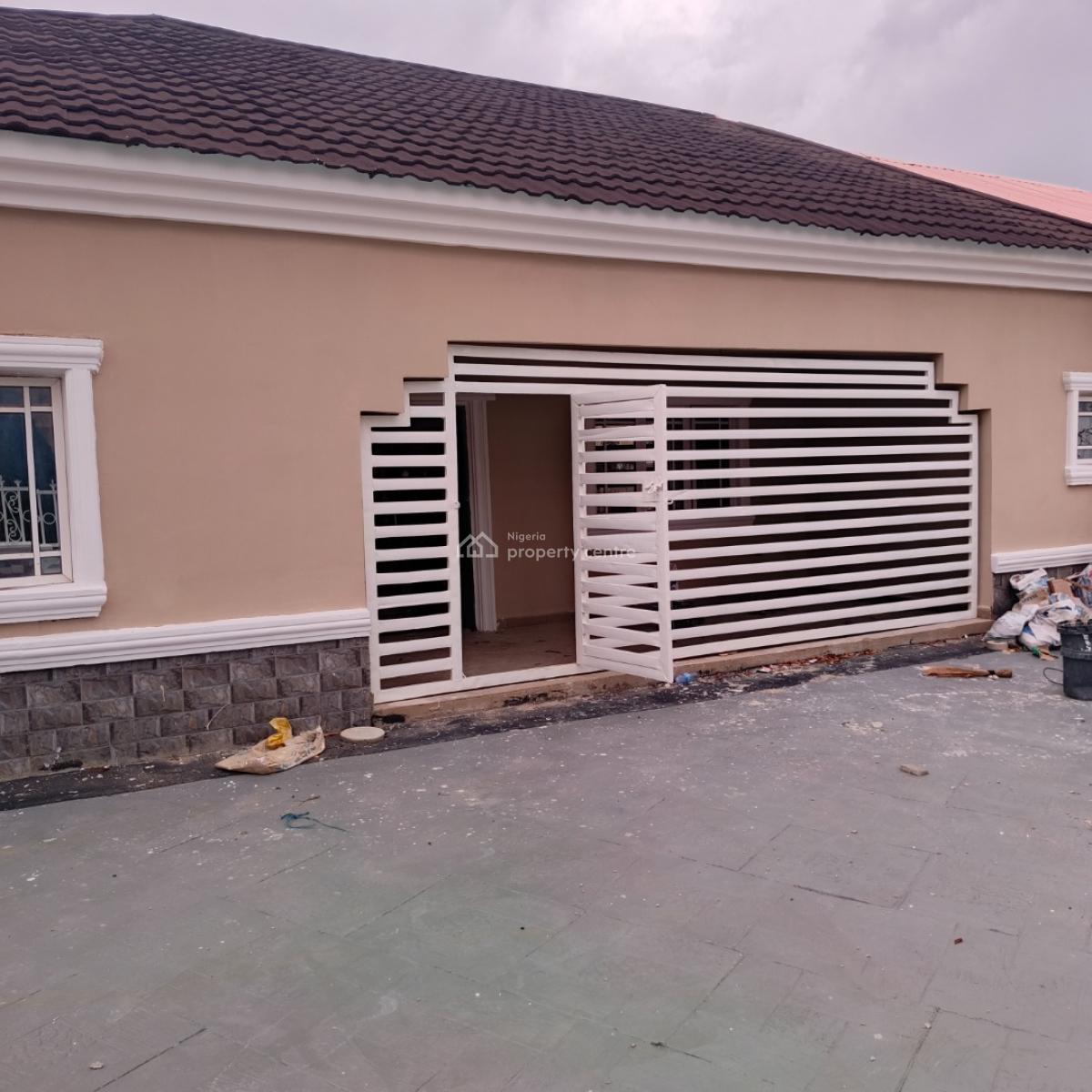 Beautiful Luxurious 3 Bedrooms, Oil Spring Estate, Fha (f.h.a), Lugbe District, Abuja, Semi-detached Bungalow for Rent