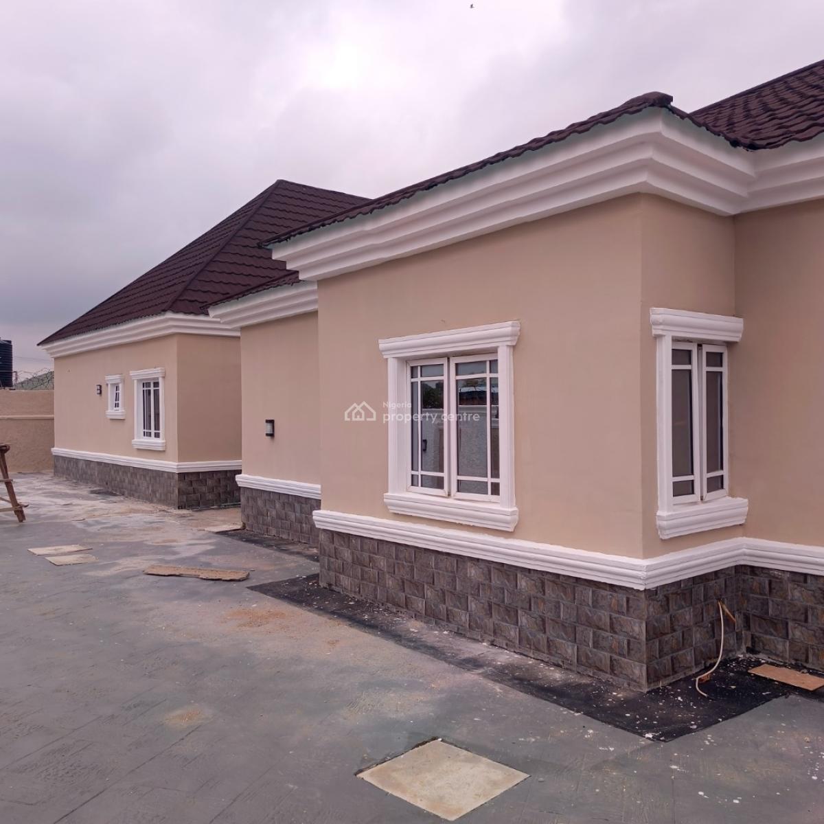 Beautiful Luxurious 3 Bedrooms, Oil Spring Estate, Fha (f.h.a), Lugbe District, Abuja, Semi-detached Bungalow for Rent