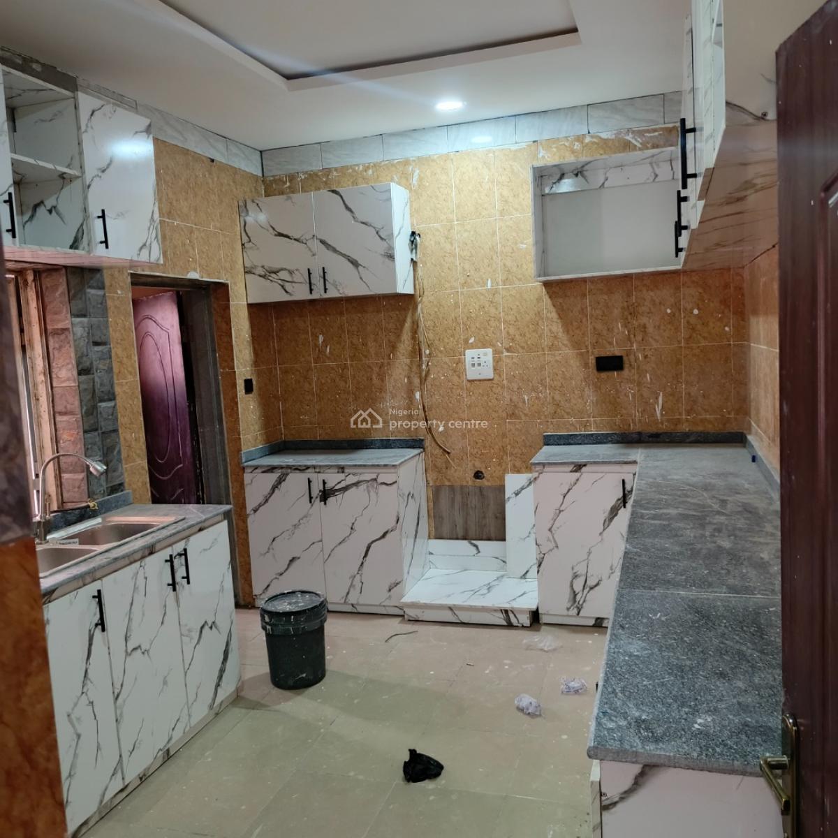 Beautiful Luxurious 3 Bedrooms, Oil Spring Estate, Fha (f.h.a), Lugbe District, Abuja, Semi-detached Bungalow for Rent