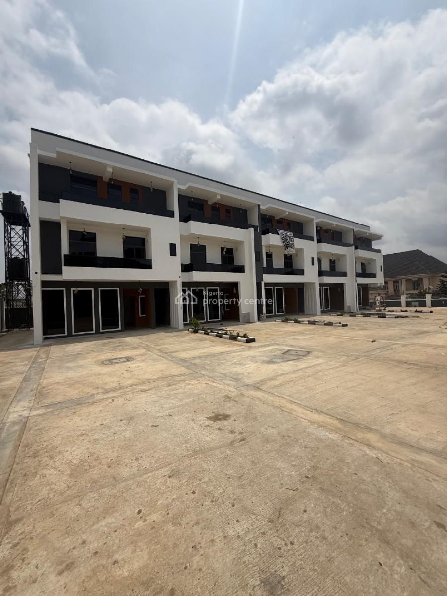 Spacious, Tastefully Finished and Serviced 4bedroom Terrace Duplex Wit, Guzape, Guzape District, Abuja, Terraced Duplex for Rent