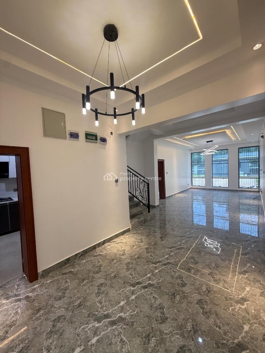 Spacious, Tastefully Finished and Serviced 4bedroom Terrace Duplex Wit, Guzape, Guzape District, Abuja, Terraced Duplex for Rent
