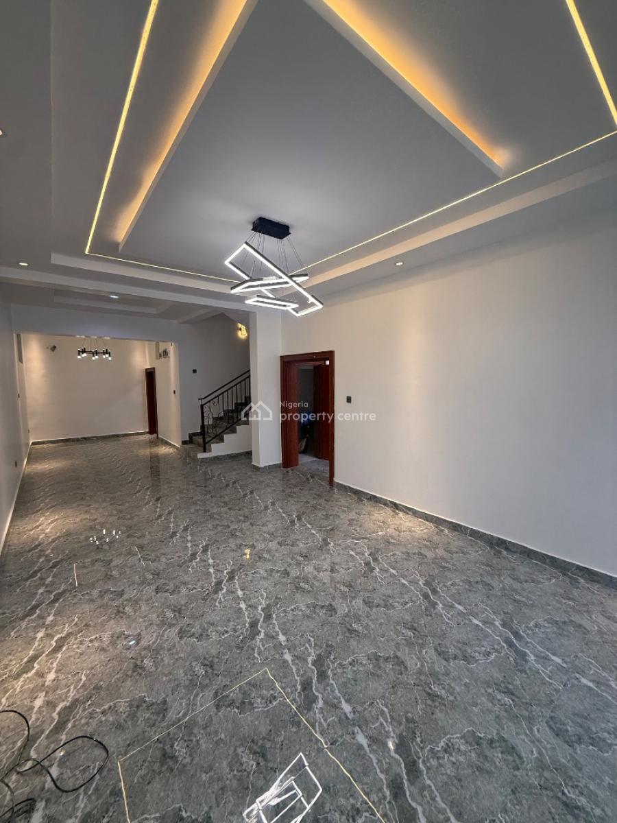 Spacious, Tastefully Finished and Serviced 4bedroom Terrace Duplex Wit, Guzape, Guzape District, Abuja, Terraced Duplex for Rent