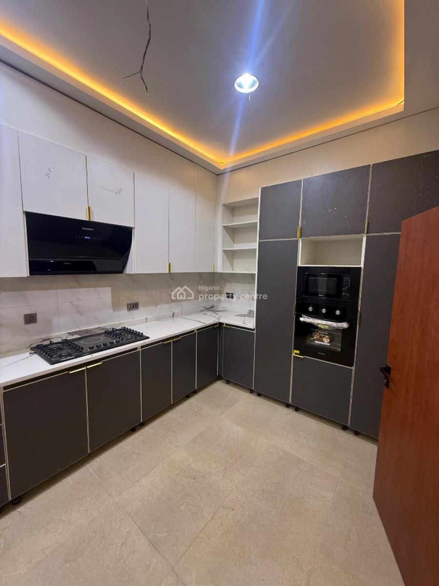 Spacious, Tastefully Finished and Serviced 4bedroom Terrace Duplex Wit, Guzape, Guzape District, Abuja, Terraced Duplex for Rent