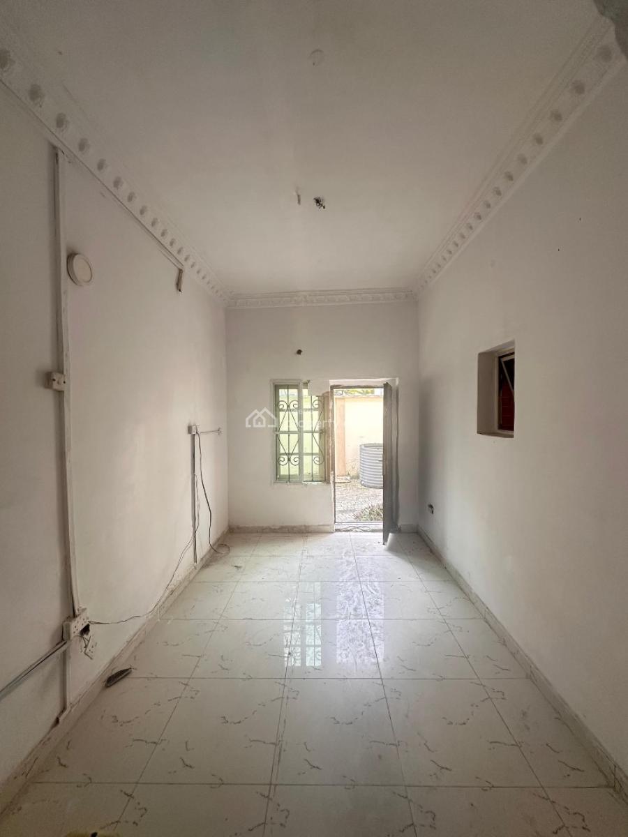5 Bedroom Semi-detached Duplex with Bq, Lekki Phase 1, Lekki, Lagos, Semi-detached Duplex for Rent