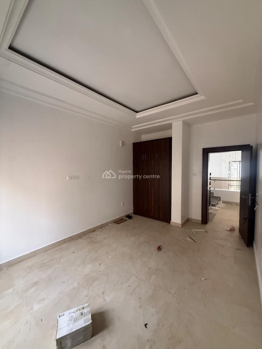 *luxury,  Spacious and Serviced 4bedroom Terrace Duplex Is Available, Guzape, Guzape District, Abuja, Terraced Duplex for Rent