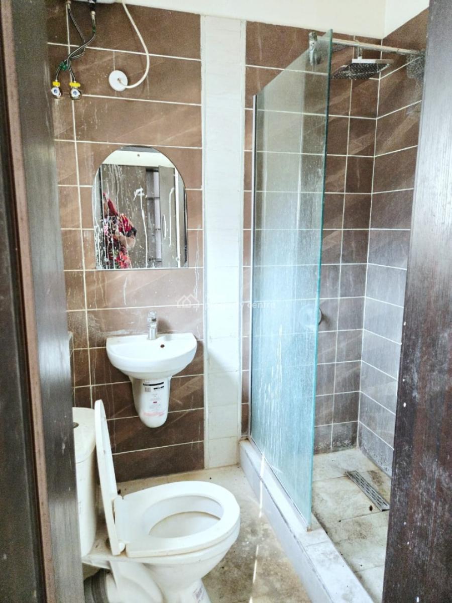 Self Serviced 3 Bedroom Apartment, Lekki Right, Lekki Phase 1, Lekki, Lagos, Flat / Apartment for Rent