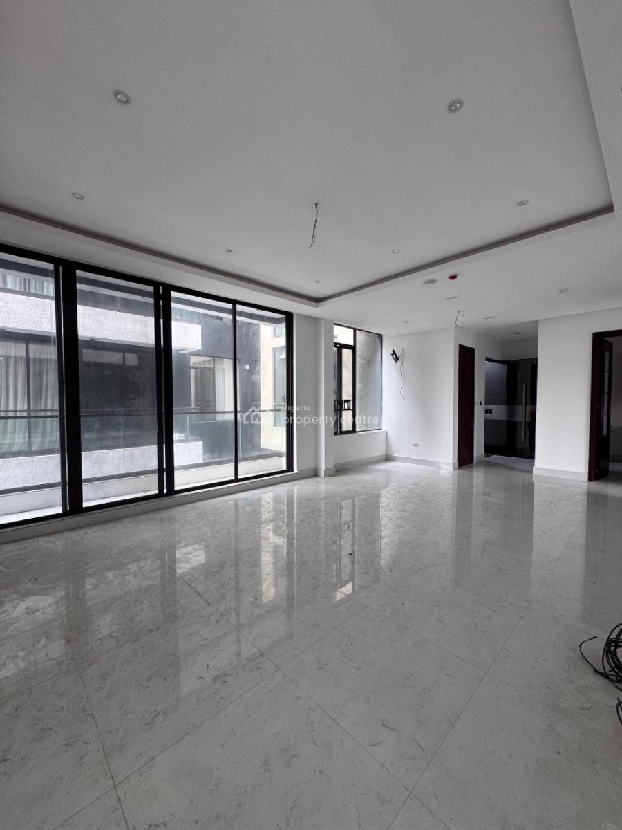 Exclusive 3-bedroom Apartment, Off Admiralty Way, Lekki Phase 1, Lekki, Lagos, Flat / Apartment for Rent