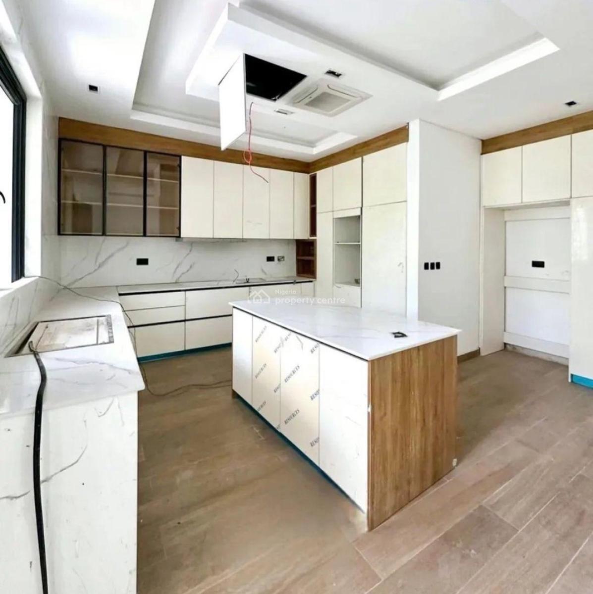 4 Bedroom Maisonette, Banana Island, Ikoyi, Lagos, Flat / Apartment for Sale