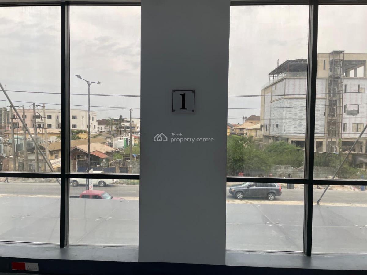 Office Space in a Prominent Building, Lekki Phase 1, Lekki, Lagos, Office Space for Rent