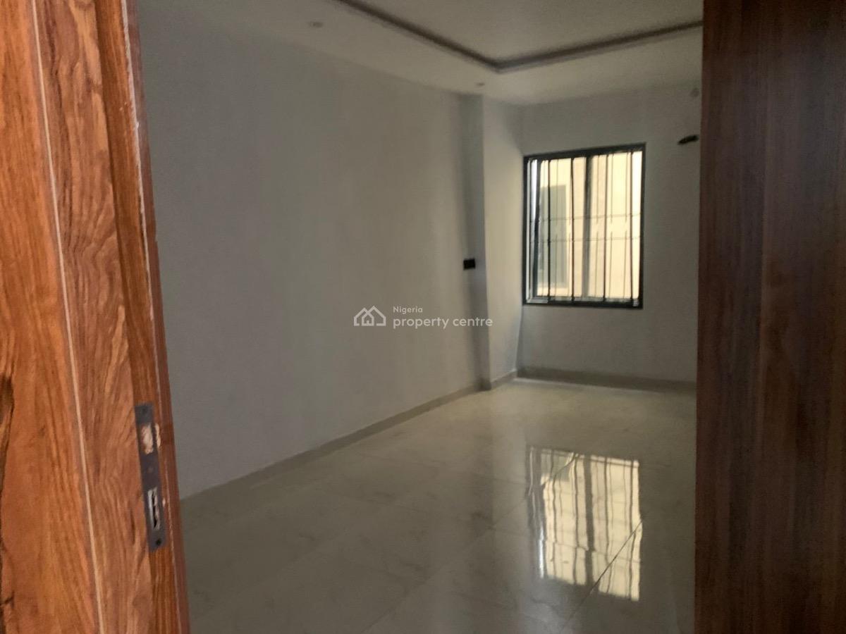 a Luxurious 2 Bedroom, Lekki, Lekki Phase 1, Lekki, Lagos, House for Rent