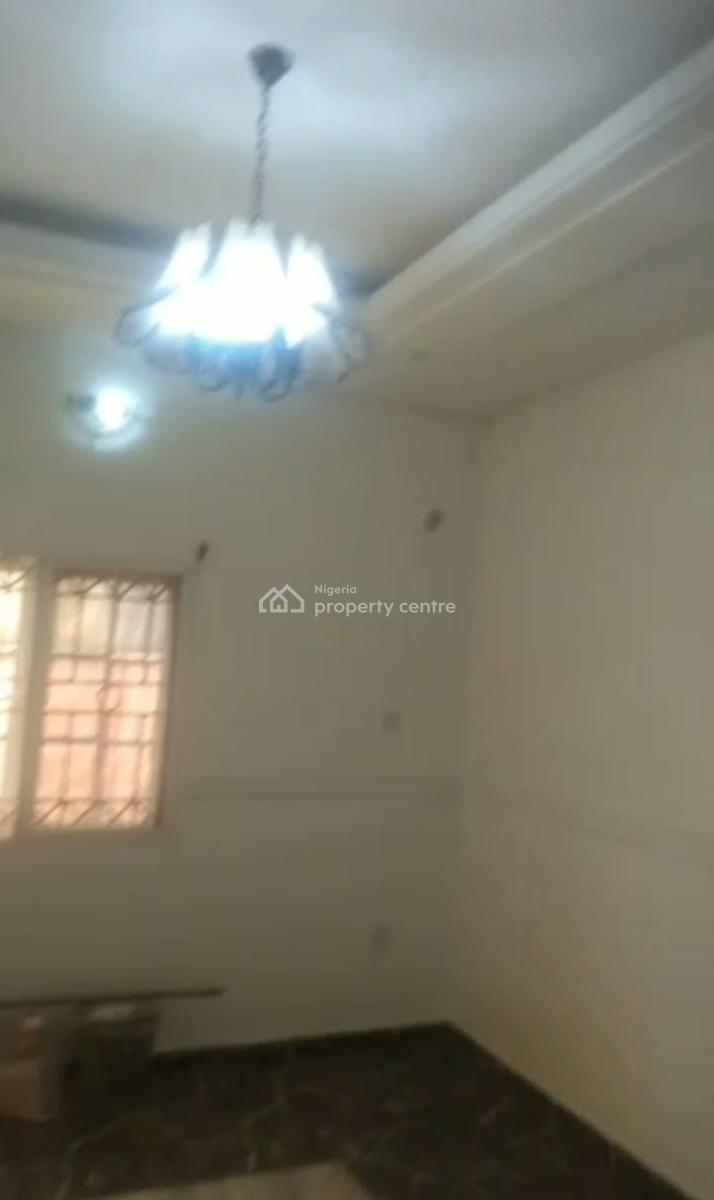 Decent Spacious 2 Bedroom Apartment, Gwarinpa, Abuja, Flat / Apartment for Rent