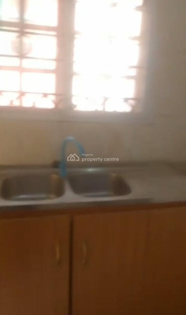 Decent Spacious 2 Bedroom Apartment, Gwarinpa, Abuja, Flat / Apartment for Rent
