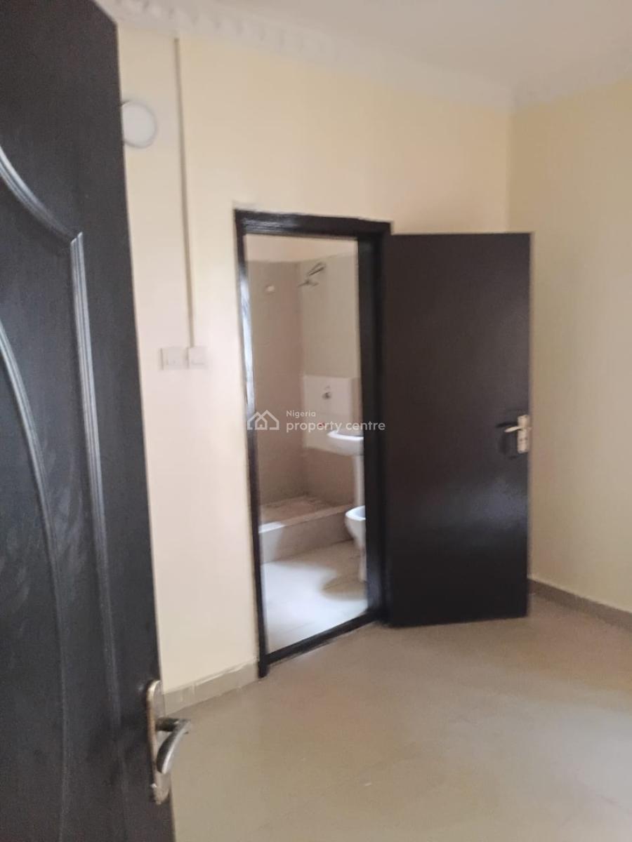 Lovely 2 Bedroom Flat, Off Toyin Street, Ikeja, Lagos, Flat / Apartment for Rent