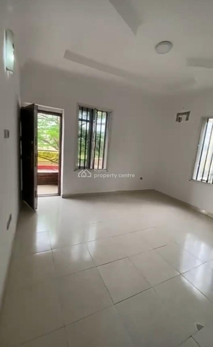 Upstairs Studio Apartment with Private Kitchen{ Video}, Bera Estate Chevron, Lekki, Lagos, Self Contain (single Rooms) for Rent