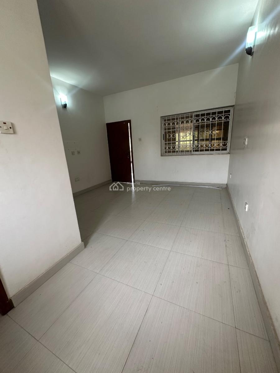 Specious 4 Bedroom Terrace Duplex with Bq, Atlantic View Estate New Road By Chevron, Lekki, Lagos, Terraced Duplex for Rent