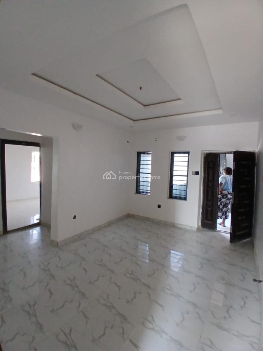 Clean Two Bedroom Apartment, Seaside Estate, Badore, Ajah, Lagos, Flat / Apartment for Rent