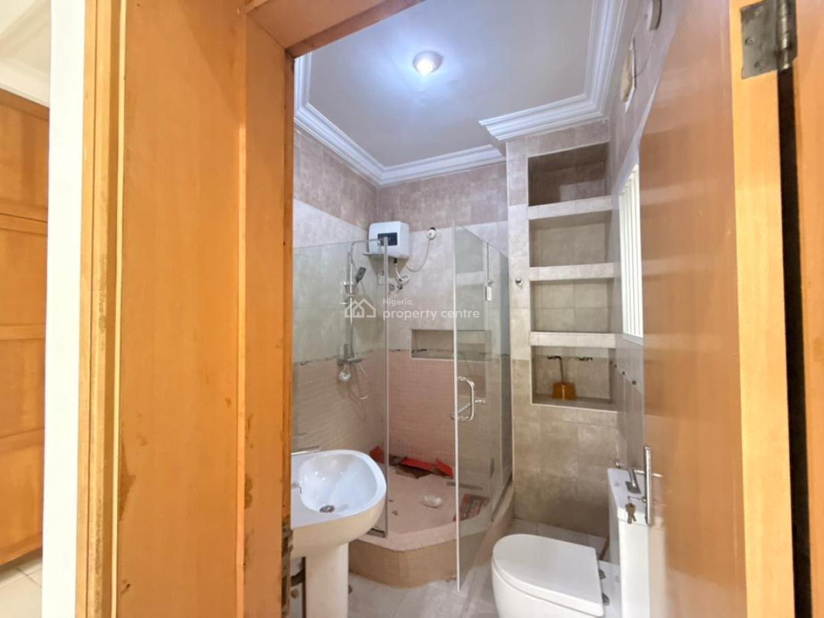 Description: 3 Bedroom Apartment, Banana Island, Ikoyi, Lagos, Flat / Apartment for Sale