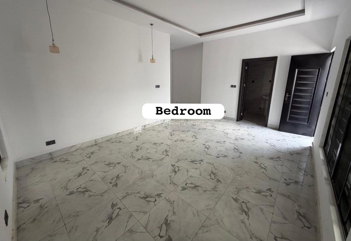 Urgent Distress Offer of a Luxury 4 Bedroom Terrace Duplex with Bq, Osapa, Lekki, Lagos, Terraced Duplex for Sale