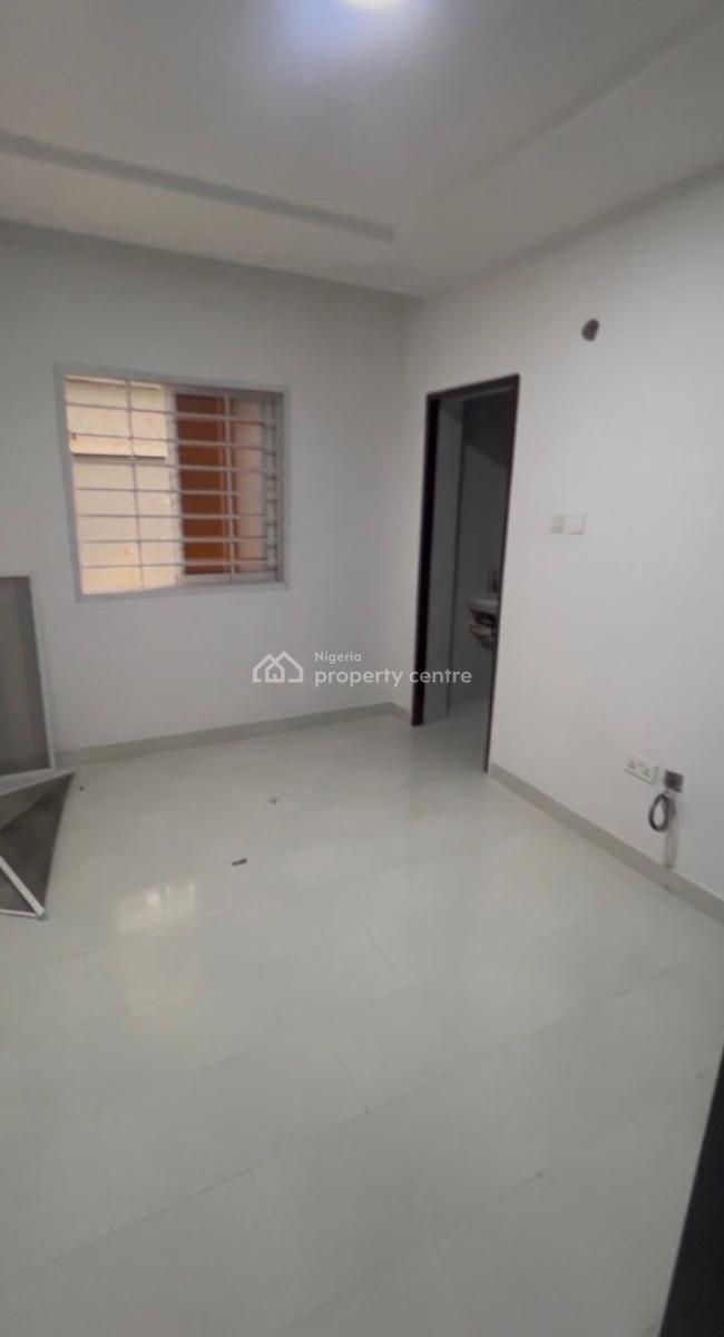 Nice Lovely 2 Bedroom Apartment Available for Purchase Fully Serviced, Orchid Road Lekki, Lekki, Lagos, Block of Flats for Sale