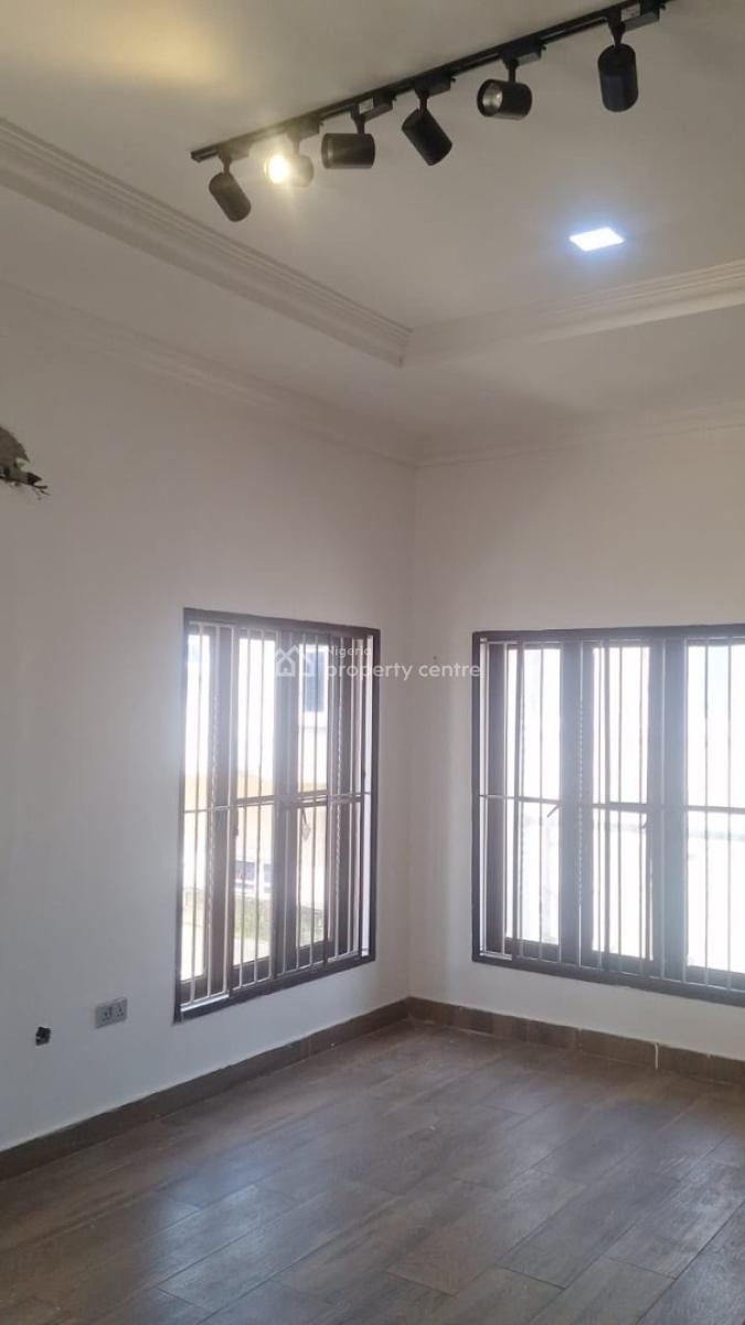 Spacious 4 Bedrooms Semi Detached Duplex with Bq, U3 Estate Lekki ,lagos, Lekki Phase 1, Lekki, Lagos, Semi-detached Duplex for Rent