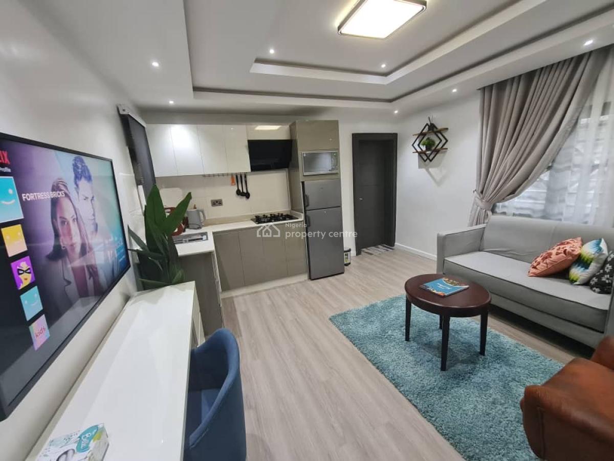 Luxury 1 Bedroom Apartment, Gwarinpa, Abuja, Gwarinpa, Abuja, Flat / Apartment Short Let