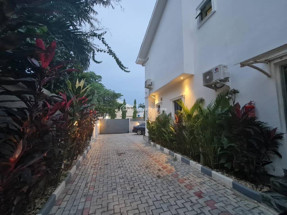 Luxury 1 Bedroom Apartment, Gwarinpa, Abuja, Gwarinpa, Abuja, Flat / Apartment Short Let
