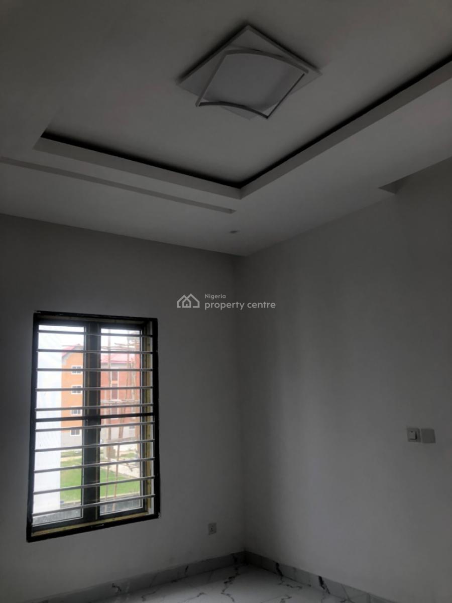 5 Bedroom Duplex in a Secure Estate Behind Shoprite, Diamond Estate, Sangotedo, Ajah, Lagos, Detached Duplex for Sale