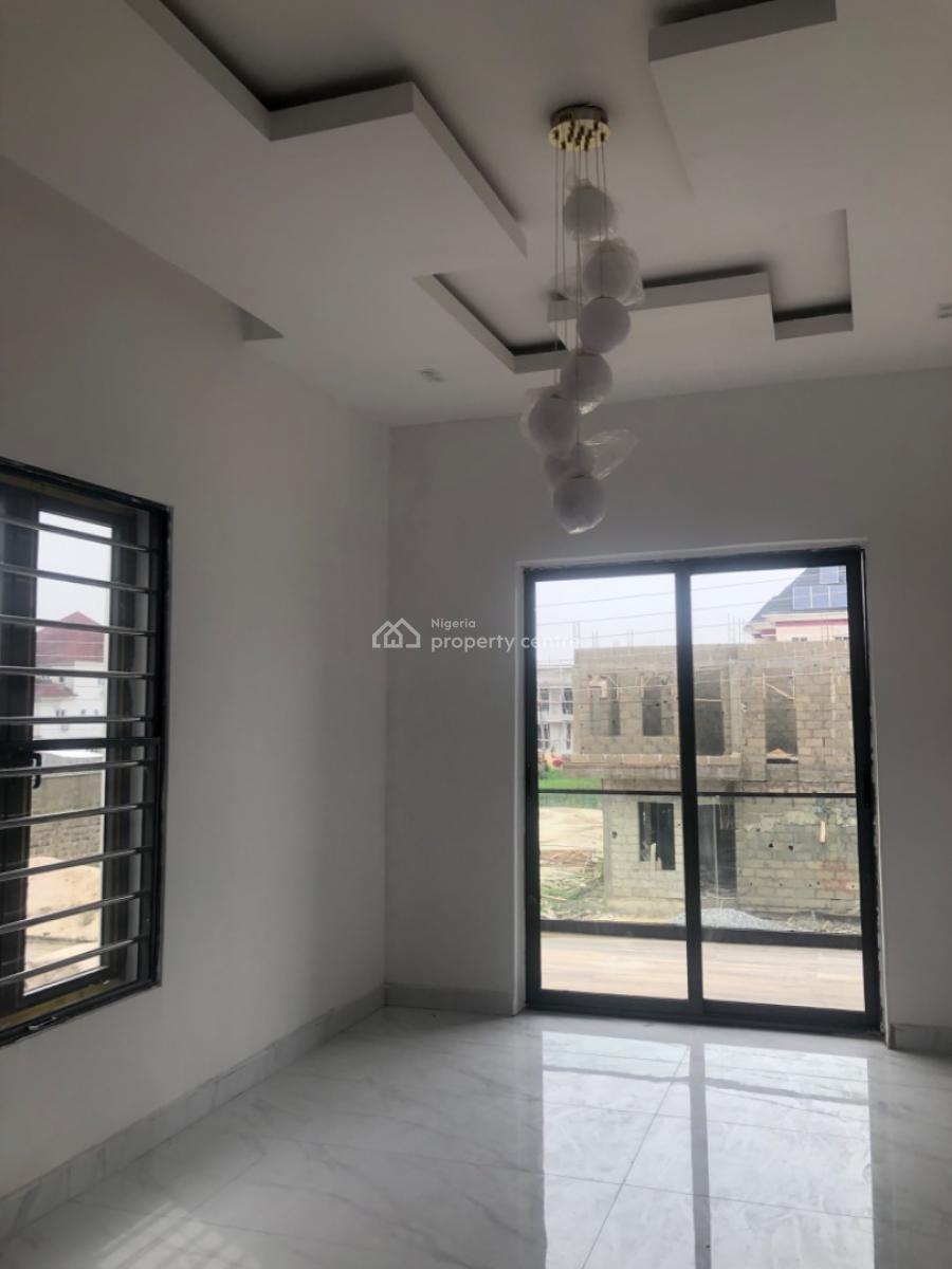 5 Bedroom Duplex in a Secure Estate Behind Shoprite, Diamond Estate, Sangotedo, Ajah, Lagos, Detached Duplex for Sale