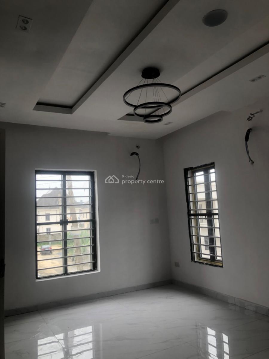 5 Bedroom Duplex in a Secure Estate Behind Shoprite, Diamond Estate, Sangotedo, Ajah, Lagos, Detached Duplex for Sale