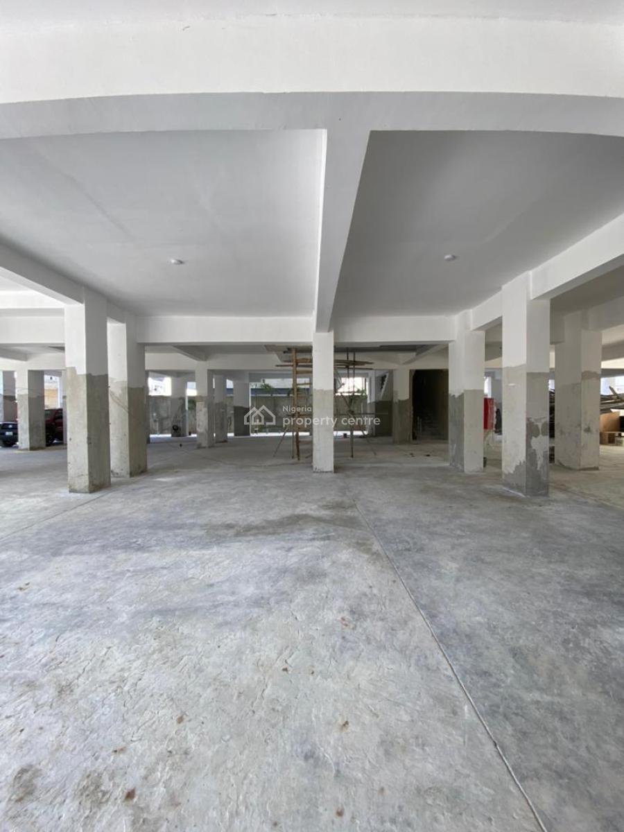 Nicely Built 3 Bedroom Apartment with Pool, Elevator, Gym, Lekki Phase 1, Lekki, Lagos, Flat / Apartment for Sale