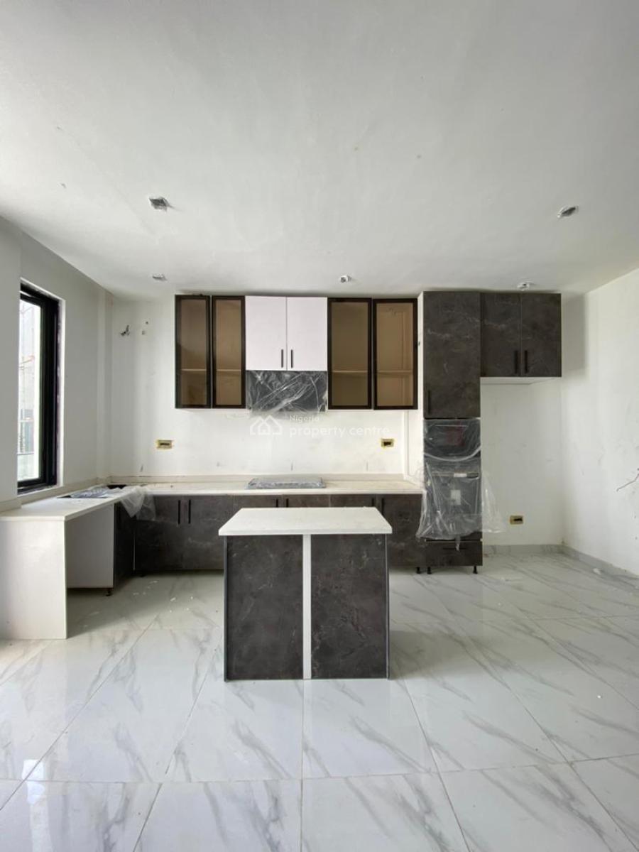 Nicely Built 3 Bedroom Apartment with Pool, Elevator, Gym, Lekki Phase 1, Lekki, Lagos, Flat / Apartment for Sale