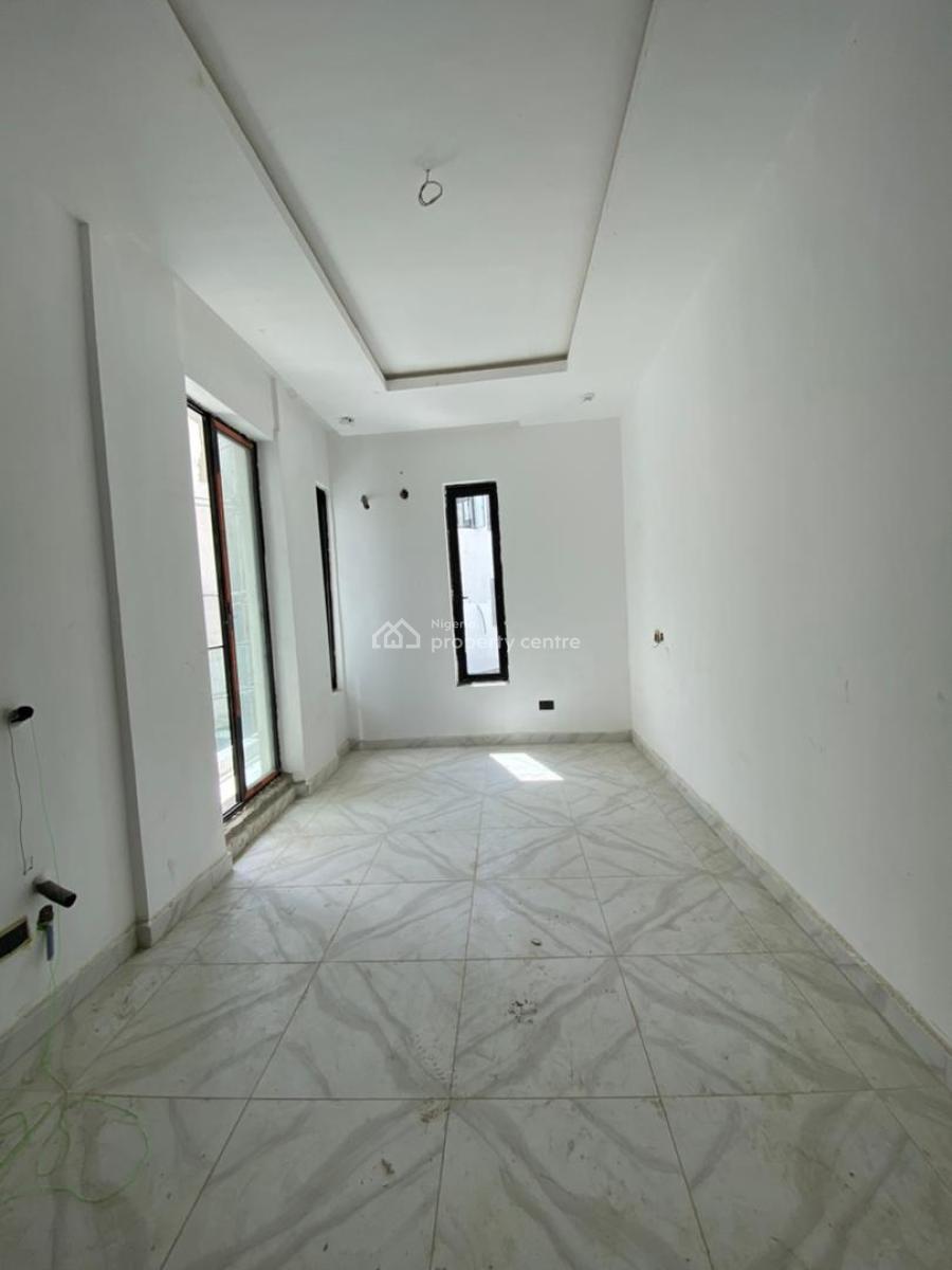 Nicely Built 3 Bedroom Apartment with Pool, Elevator, Gym, Lekki Phase 1, Lekki, Lagos, Flat / Apartment for Sale