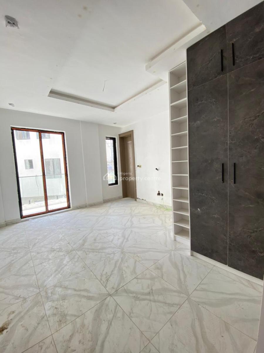 Nicely Built 3 Bedroom Apartment with Pool, Elevator, Gym, Lekki Phase 1, Lekki, Lagos, Flat / Apartment for Sale