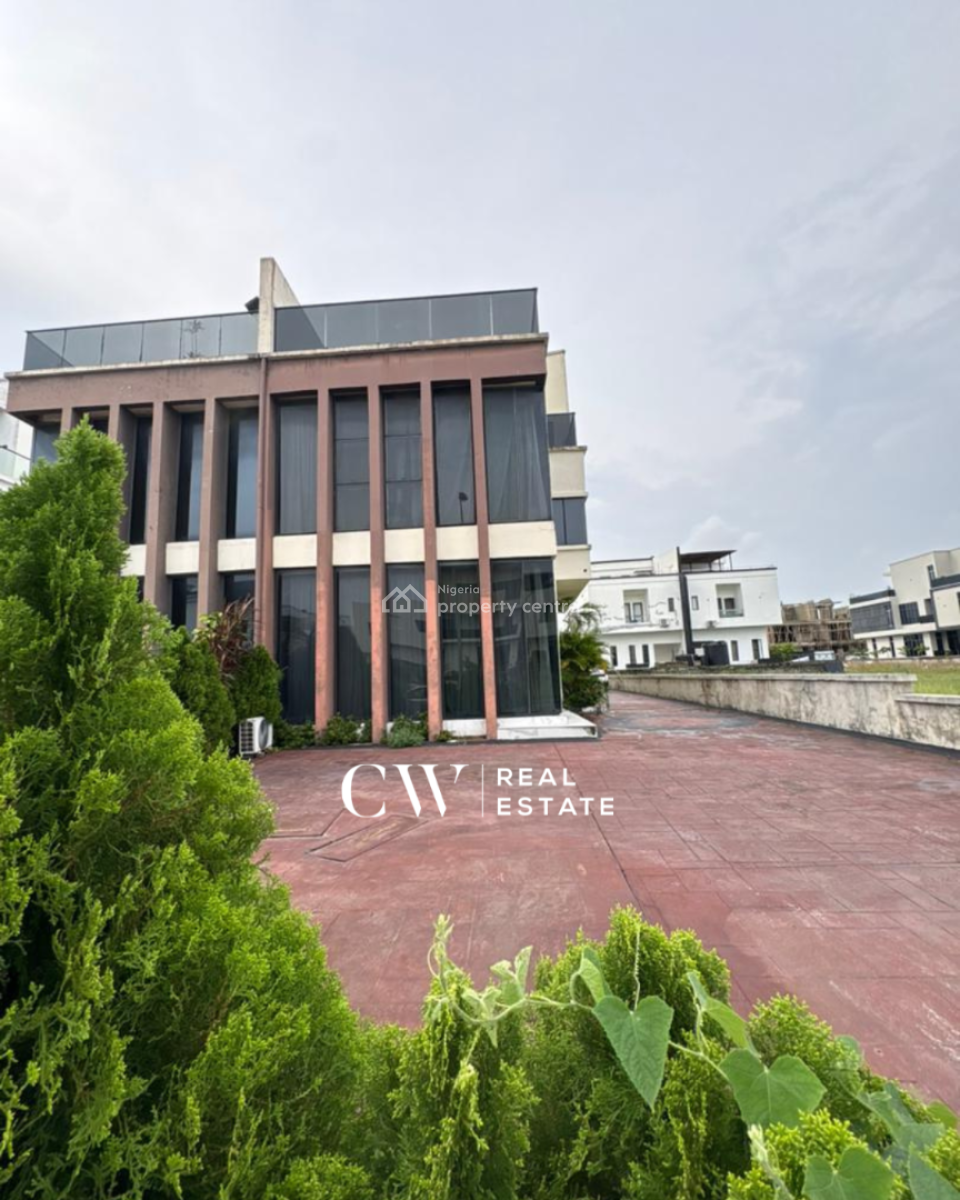 7 Bedroom Semi-detached Duplex with Bq, Lekki, Lagos, Semi-detached Duplex for Rent