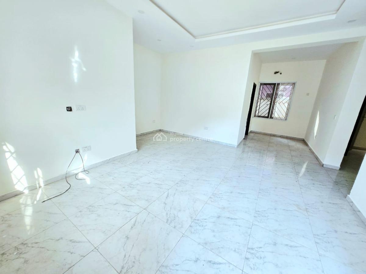 Self Serviced 3 Bedroom Apartment, Lekki Right, Lekki Phase 1, Lekki, Lagos, Flat / Apartment for Rent