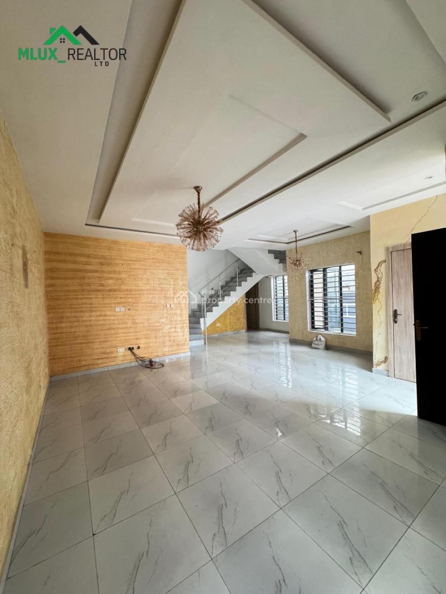 Maintained 4 Bedroom Semi-detached Duplex with Bq, Orchid, Lekki, Lagos, Semi-detached Duplex for Rent