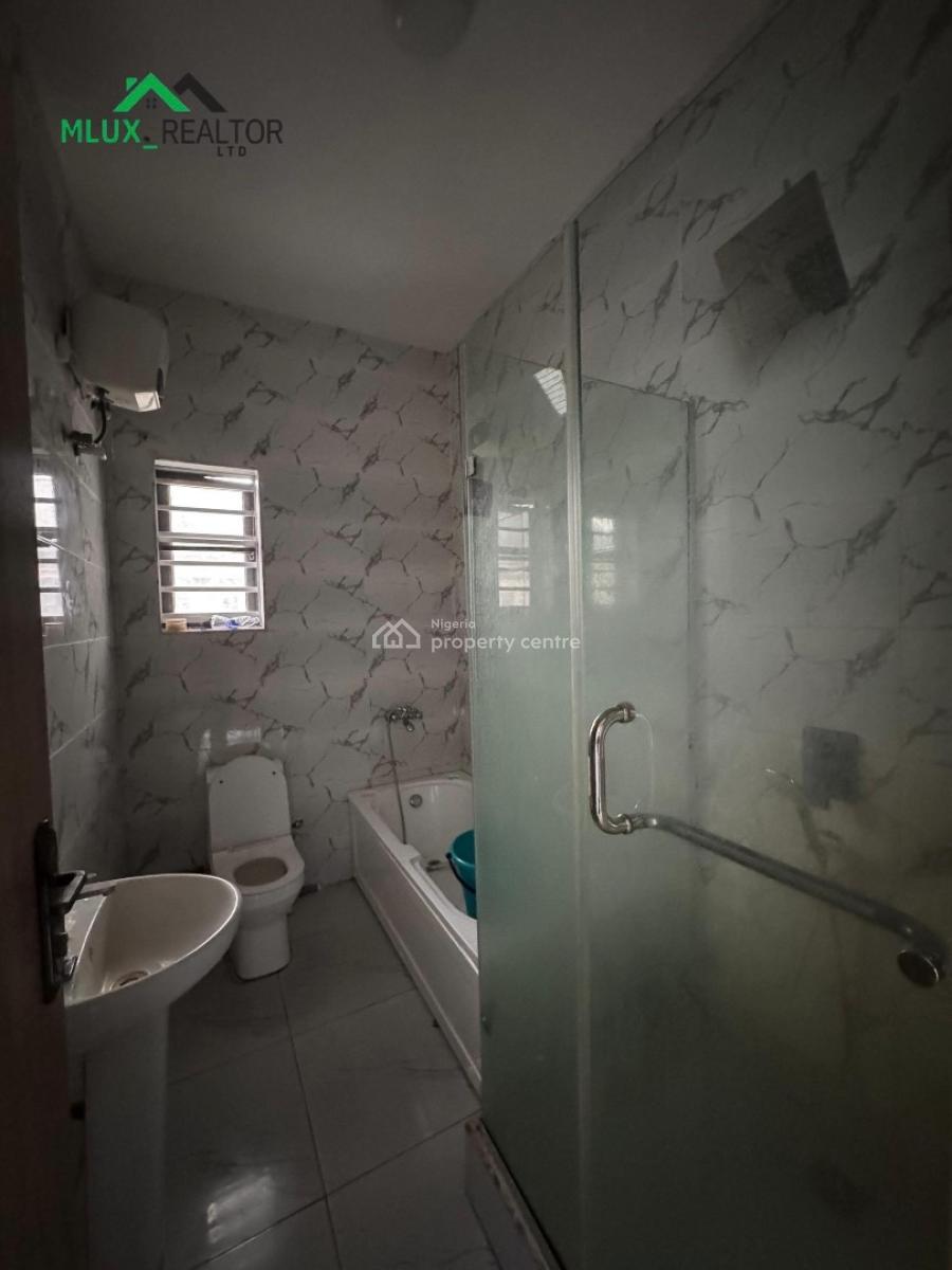 Maintained 4 Bedroom Semi-detached Duplex with Bq, Orchid, Lekki, Lagos, Semi-detached Duplex for Rent