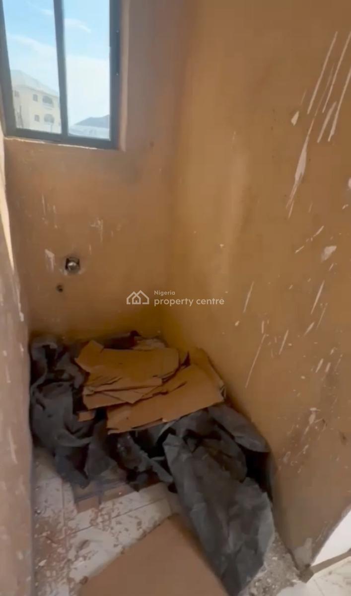 a Decent Lovely Room Self Contain, Shomolu, Lagos, Self Contain (single Rooms) for Sale