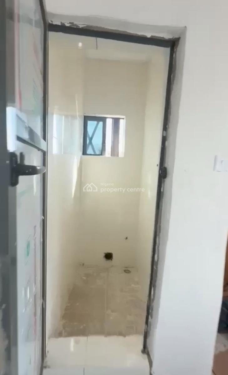 a Decent Lovely Room Self Contain, Shomolu, Lagos, Self Contain (single Rooms) for Sale