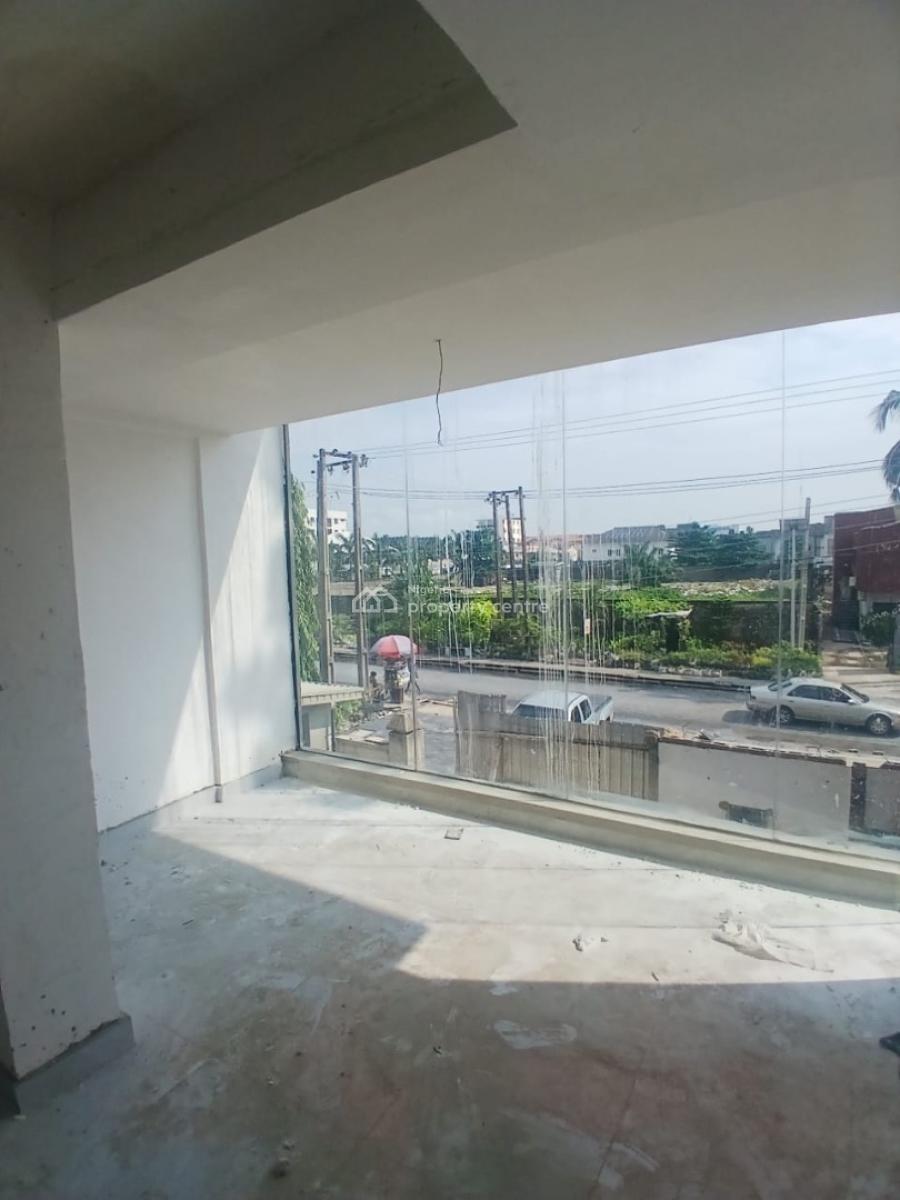 Luxury Open Office Space on Commercial Road, Lekki Phase 1, Lekki, Lagos, Office Space for Rent