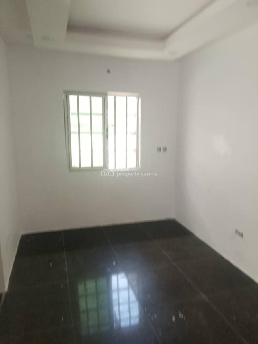 One Bedroom Flat, Lekki Phase 1, Lekki, Lagos, Mini Flat (room and Parlour) for Rent