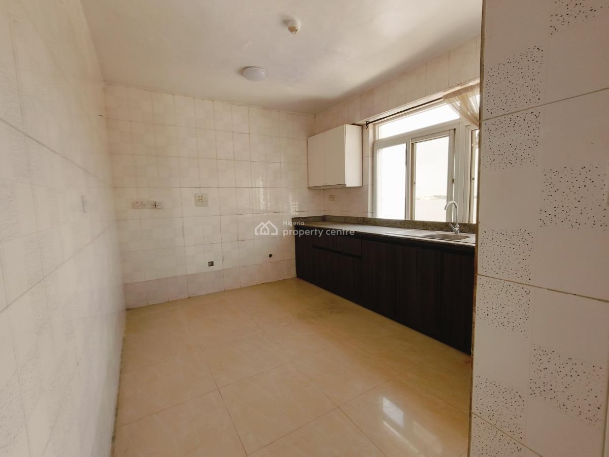 3 Bedroom Apartment with S/pool, Admiralty Close Lekki, Lekki Phase 1, Lekki, Lagos, Flat / Apartment for Rent