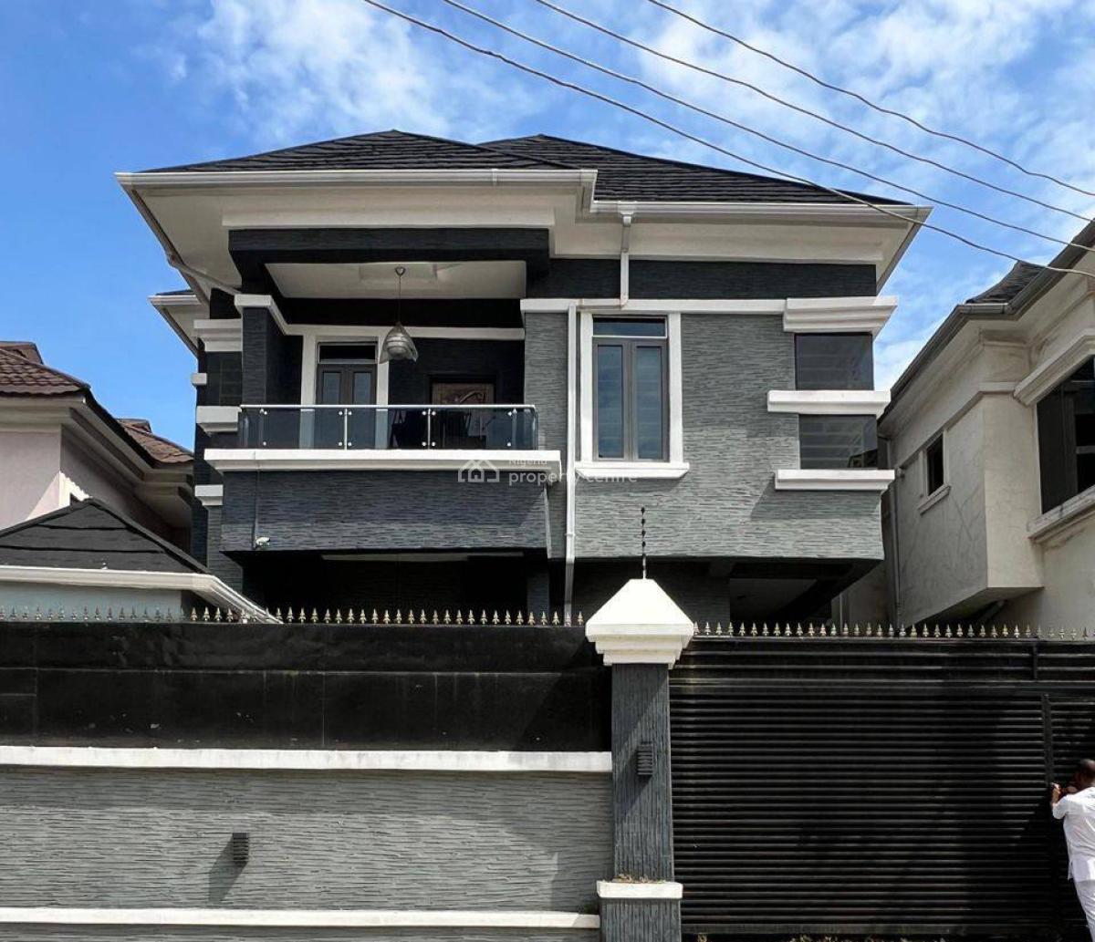 4 Bedroom Detached with a Room Bq and Spacious Living Room, Osapa, Lekki, Lagos, Detached Duplex for Sale