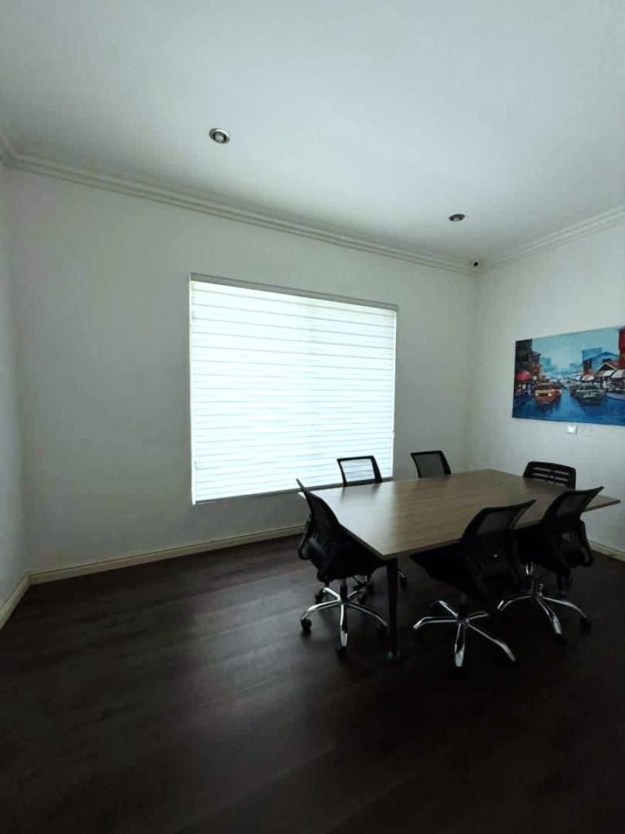 a Self Serviced 3 Bedroom Terraced, Lekki Phase 1, Lekki, Lagos, Office Space for Rent