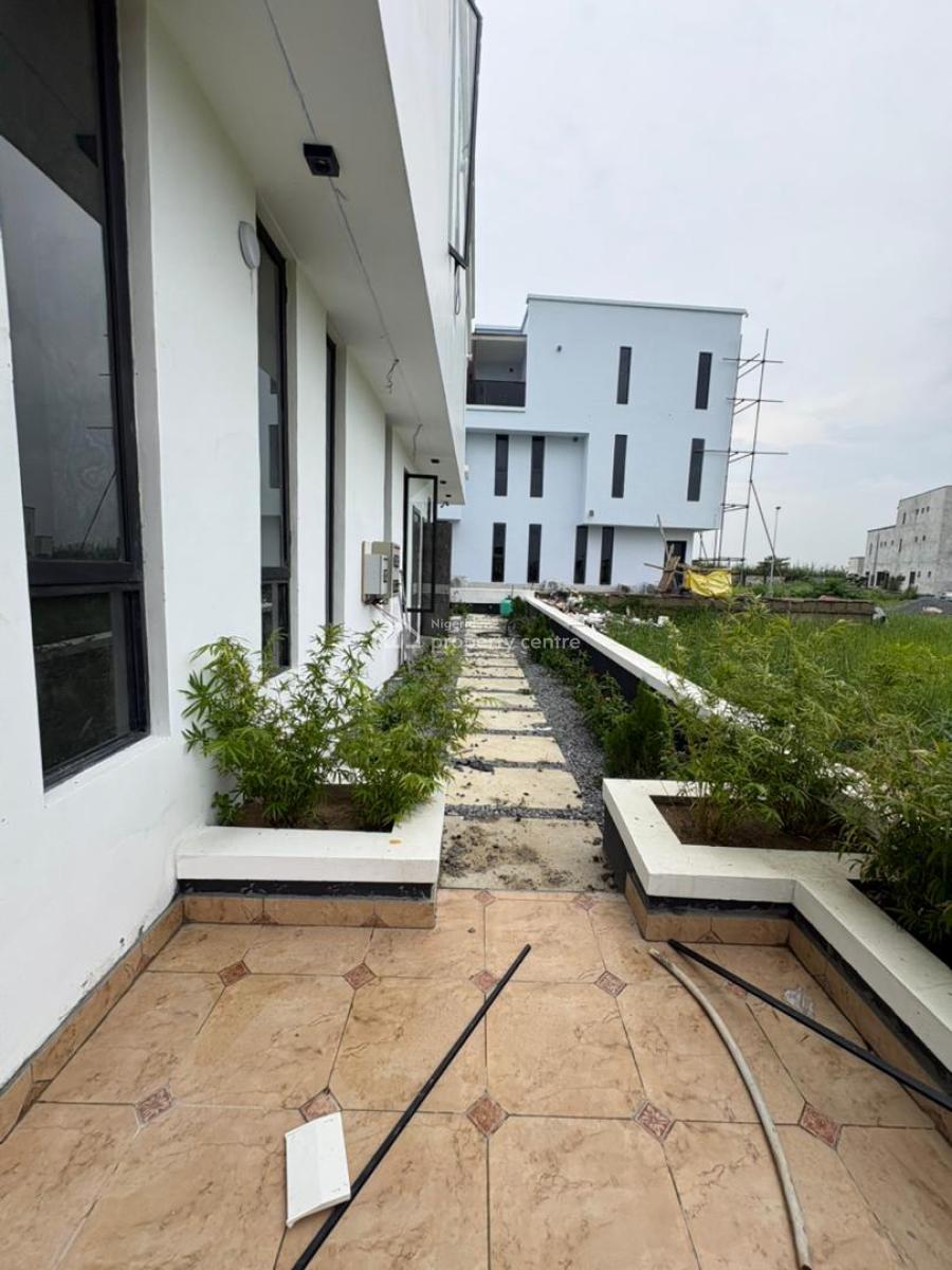 5 Bedroom Semi-detached Duplex with Bq, Ikate, Lekki, Lagos, Semi-detached Duplex for Sale