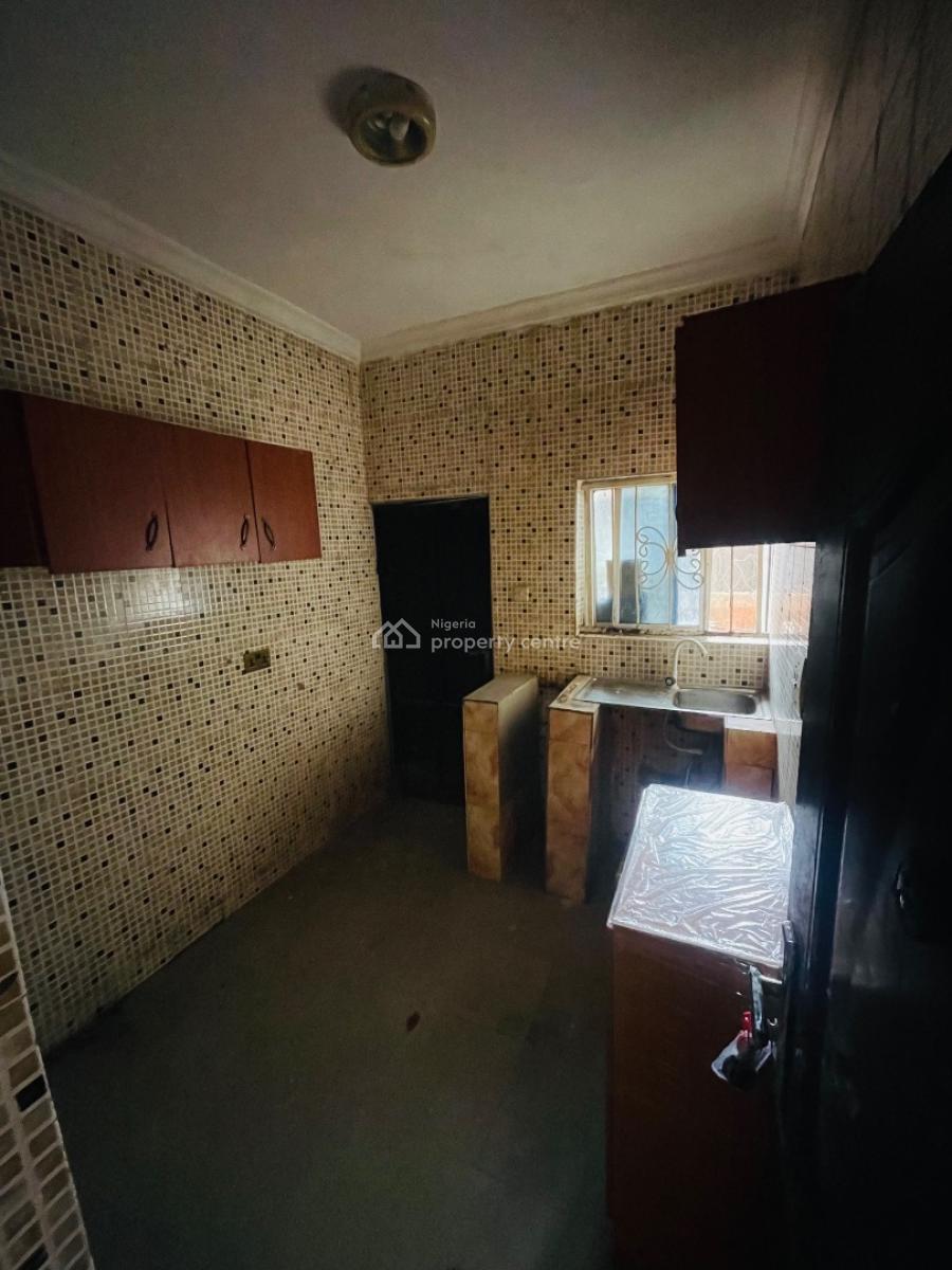 Very Spacious 1 Bedroom Apartment with Visitors Toilet, Sangotendo, Ajah, Lagos, Flat / Apartment for Rent