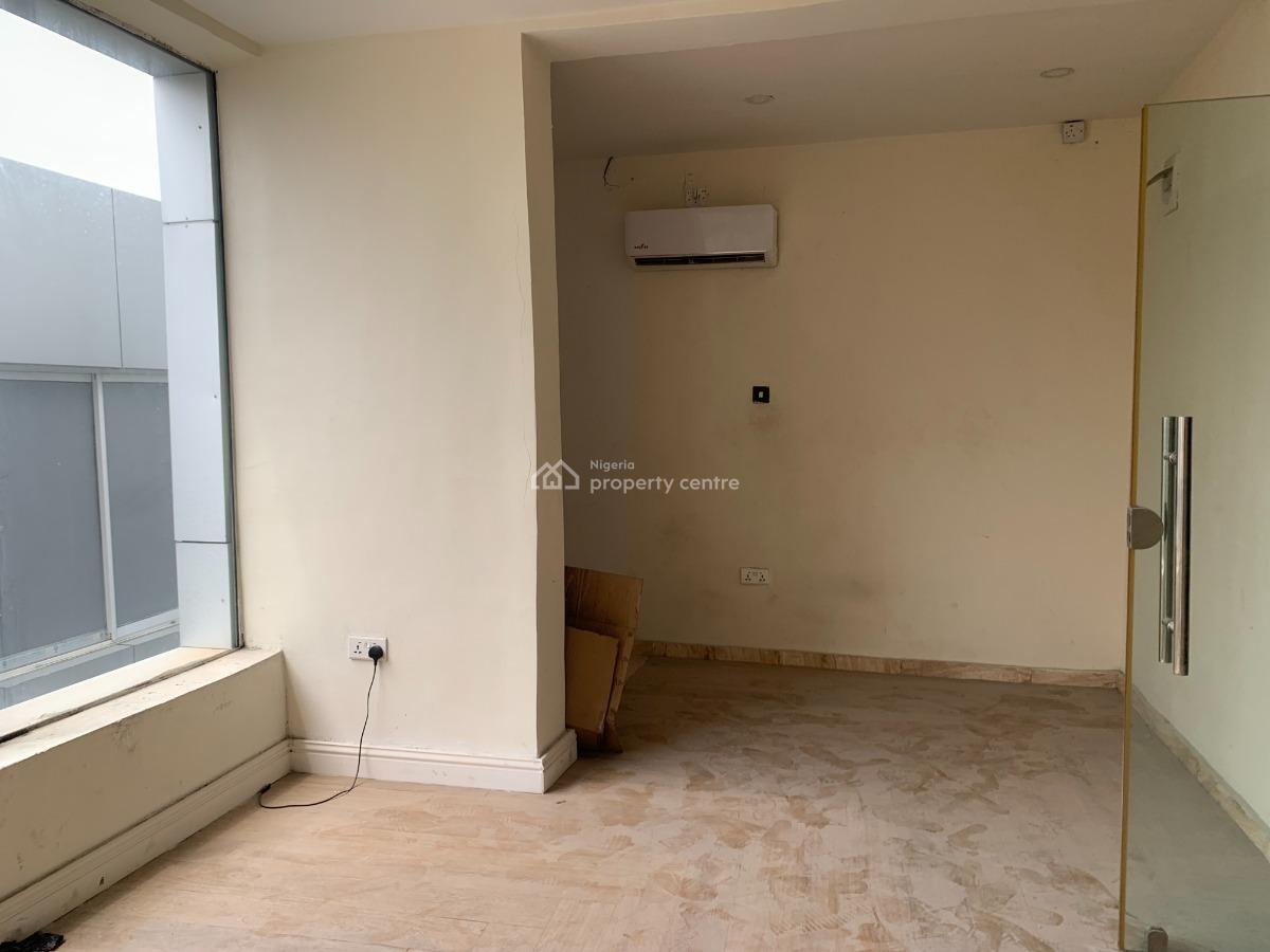 Luxury and Spacious Shop Space., Lekki Phase 1, Lekki, Lagos, Office Space for Rent