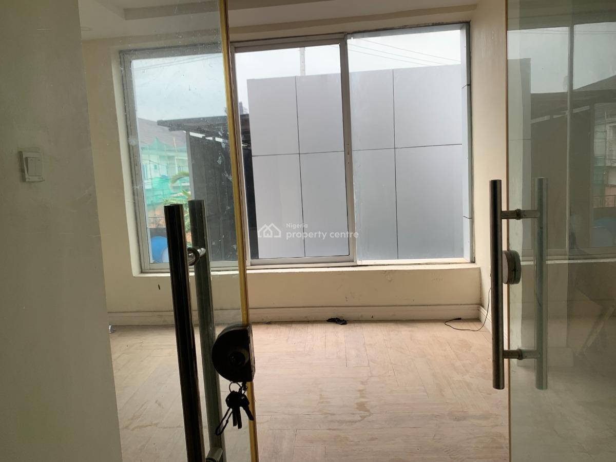 Luxury and Spacious Shop Space., Lekki Phase 1, Lekki, Lagos, Office Space for Rent