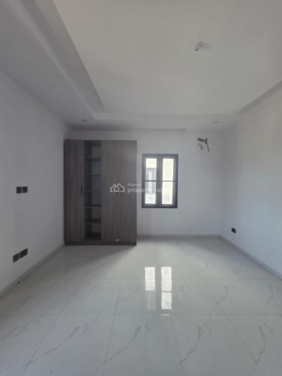 Stylish Apartment Living in a Prime District, 2 Mins Away From Coastal Road, Lekki, Lagos, Self Contain (single Rooms) for Rent