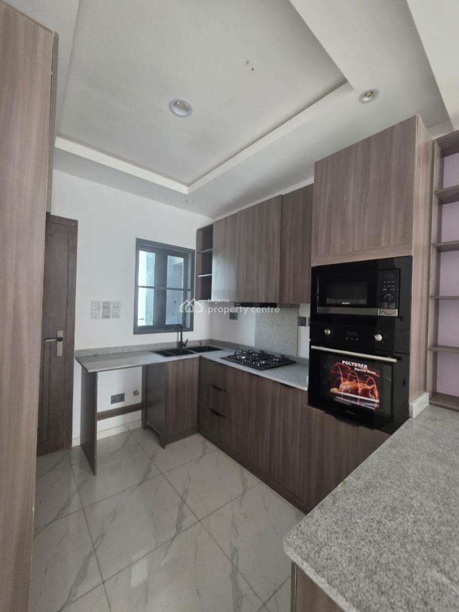 Stylish Apartment Living in a Prime District, 2 Mins Away From Coastal Road, Lekki, Lagos, Self Contain (single Rooms) for Rent